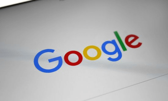 Google în top 10 companii